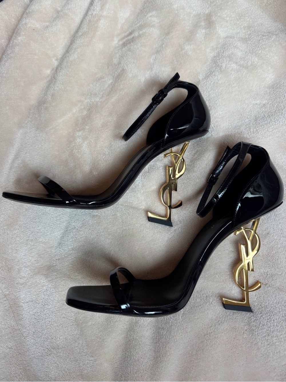 Saint Laurent Opyum Sandals in Patent Leather Size 40EU 9US